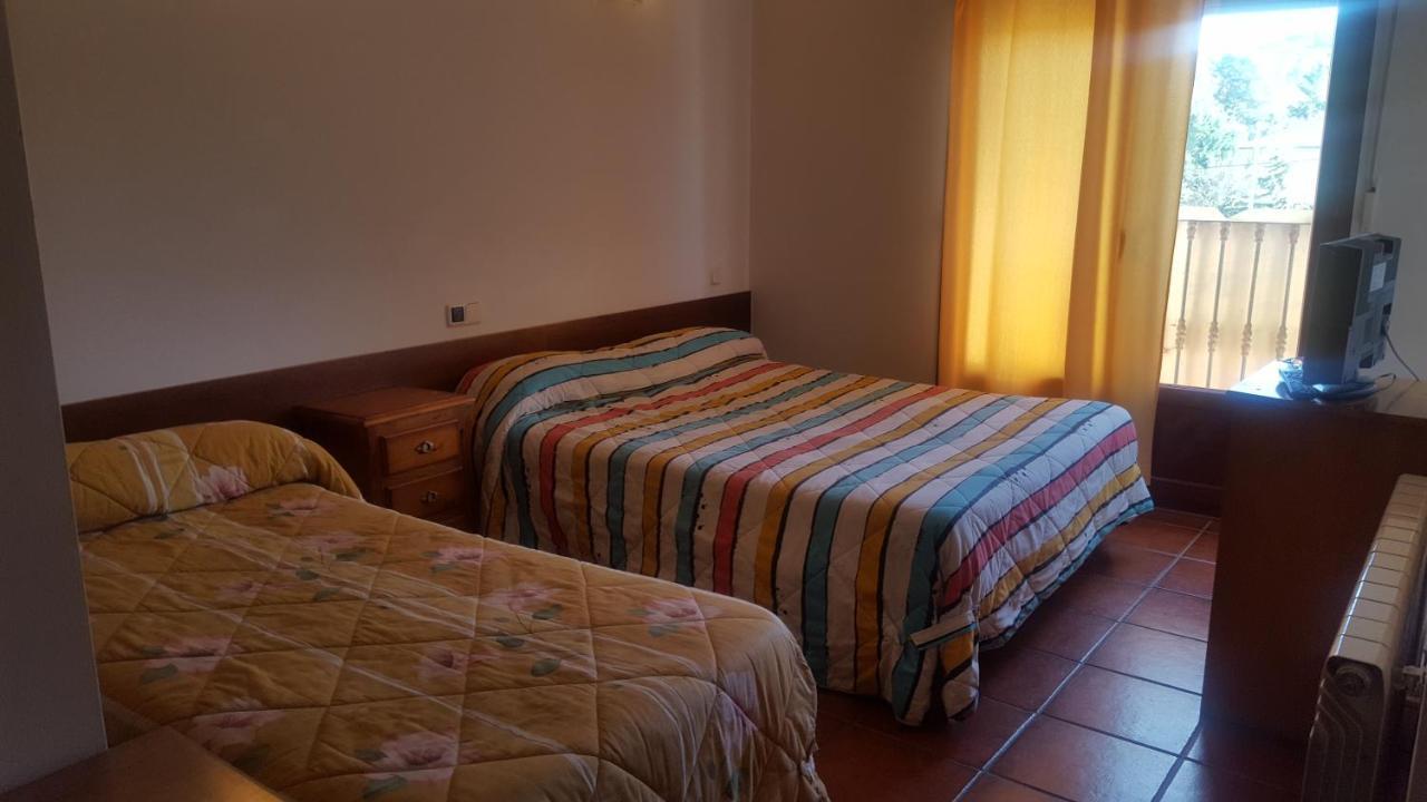 Hospedaje Casa Mariano Segovia Esterno foto
